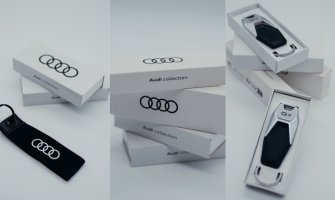 Брелок с логотипом бренда авто – стильный аксессуар каждого мужчины