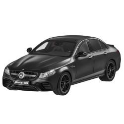 Коллекционная масштабная модель Mercedes-AMG E 63 4MATIC + Edition 1, черный матовый, масштаб 1:18, B66963111
