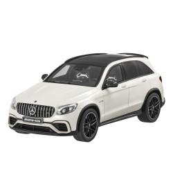 Коллекционная масштабная модель Mercedes-AMG GLC 63 SUV, Designo Diamond Белый Яркий, масштаб 1:18т, B66965713