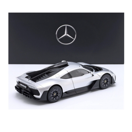 Срібна лита модель від Mercedes-Benz AMG ONE NZG 1/18 Dealer Edition, B66961043 