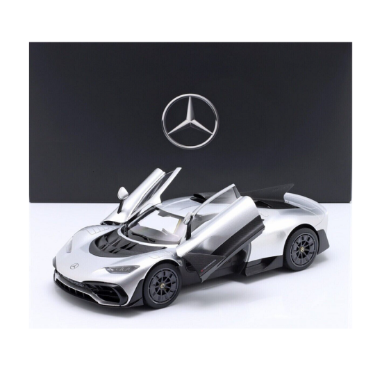 Серебряная литая модель от Mercedes-Benz AMG ONE NZG 1/18 Dealer Edition, B66961043