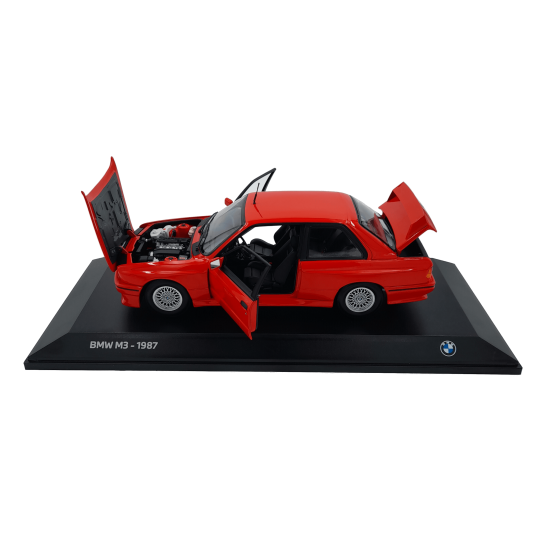 Колекційна модель модель BMW E30 M3 80435A5D018 