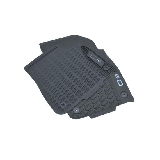 Резиновые передние коврики Audi Q8, контрастная надпись (4M8061501041)